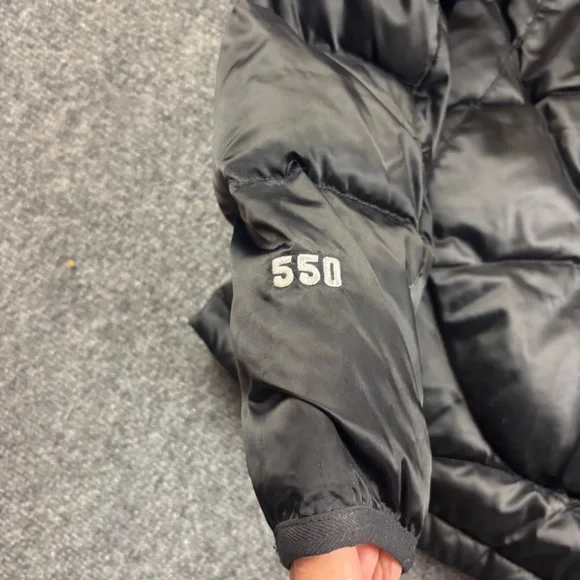 THE NORTH FACE Women’s Black Quilted 550 Puffer Goose Down Jacket Size: XS - Picture 3 of 8